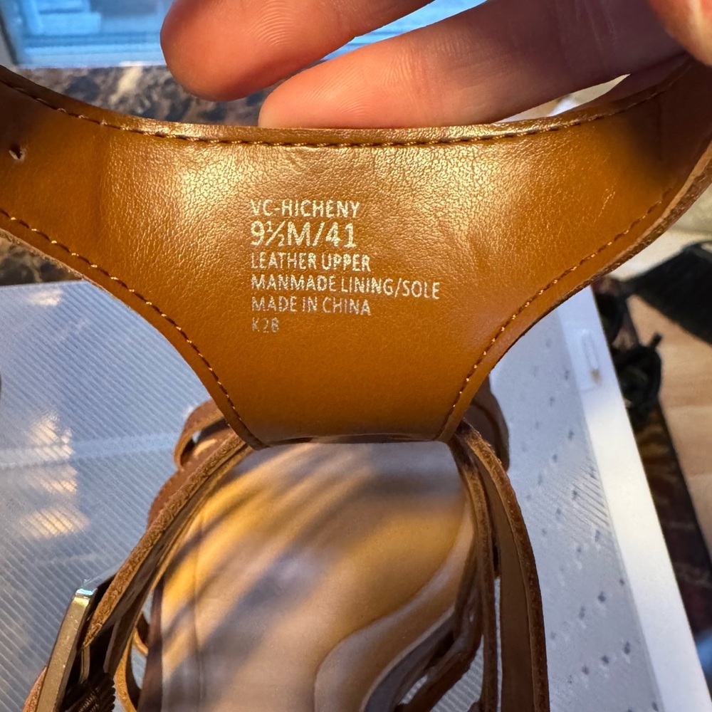Vince Camuto Tan Strappy Block Heel Sandals - Picture 4 of 6